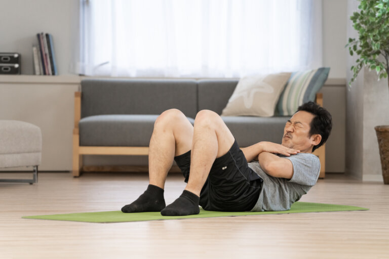 「筋トレで痛みをごまかすのはもう終わり」繰り返す体の痛みに悩むあなたへ。その不調は『筋肉ロック』が原因かもしれません。